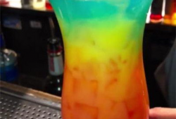 调酒视频,解锁经典鸡尾酒制作技巧